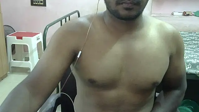 Snapshot of x_boyy_x chatting on 02-01-26, 05:49 x boyy x online show from 02-01-26, 05:49