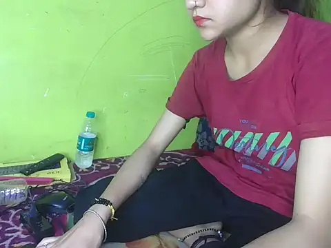 Snapshot of RUCHI__ chatting on 09-14-25, 05:30 RUCHI   online show from 09-14-25, 05:30