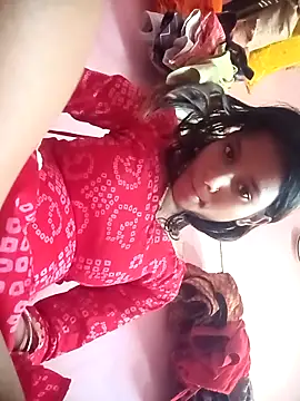 Snapshot of Hot_Mayra_ chatting on 10-26-25, 07:42 Hot Mayra  online show from 10-26-25, 07:42