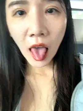 Snapshot of ruyi-13 chatting on 09-14-25, 05:08 ruyi-13 online show from 09-14-25, 05:08