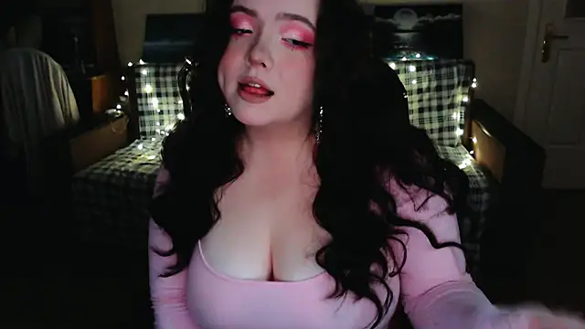 EmillyBones online show from 09-19-25, 07:07