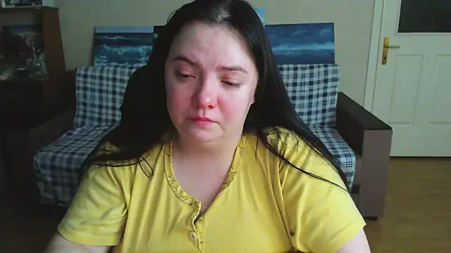 EmillyBones online show from 11-23-25, 01:15