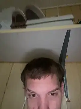 Snapshot of Duanennnn chatting on 10-01-25, 05:12 Duanennnn online show from 10-01-25, 05:12