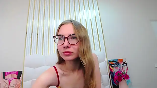 Snapshot of JessieJuss chatting on 09-26-25, 11:39 JessieJuss online show from 09-26-25, 11:39