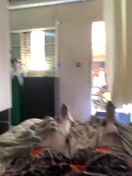 Snapshot of hmleonardo chatting on 12-22-25, 04:18 hmleonardo online show from 12-22-25, 04:18