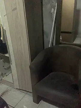 hmleonardo online show from 02-05-26, 07:26