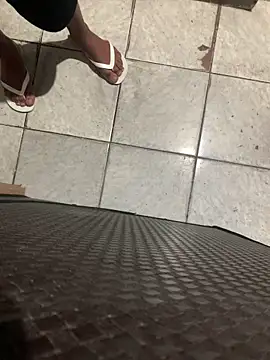 hmleonardo online show from 03-20-26, 04:13