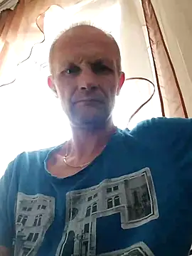 Snapshot of mishania45 chatting on 10-30-25, 09:29 mishania45 online show from 10-30-25, 09:29