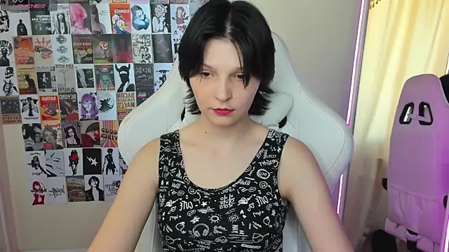 AudreyyKim online show from 09-19-25, 08:40