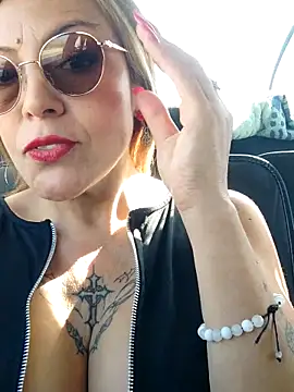 Snapshot of Gatithaaa chatting on 03-26-26, 02:15 Gatithaaa online show from 03-26-26, 02:15