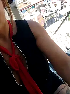 Snapshot of Gatithaaa chatting on 02-21-26, 06:10 Gatithaaa online show from 02-21-26, 06:10