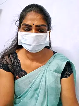 Snapshot of sherlin24 chatting on 09-14-25, 05:24 sherlin24 online show from 09-14-25, 05:24