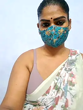 Snapshot of sherlin24 chatting on 10-03-25, 03:57 sherlin24 online show from 10-03-25, 03:57