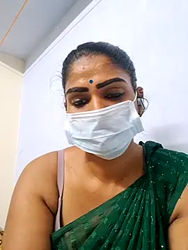 Snapshot of sherlin24 chatting on 09-27-25, 04:35 sherlin24 online show from 09-27-25, 04:35