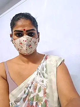 Snapshot of sherlin24 chatting on 09-30-25, 04:35 sherlin24 online show from 09-30-25, 04:35