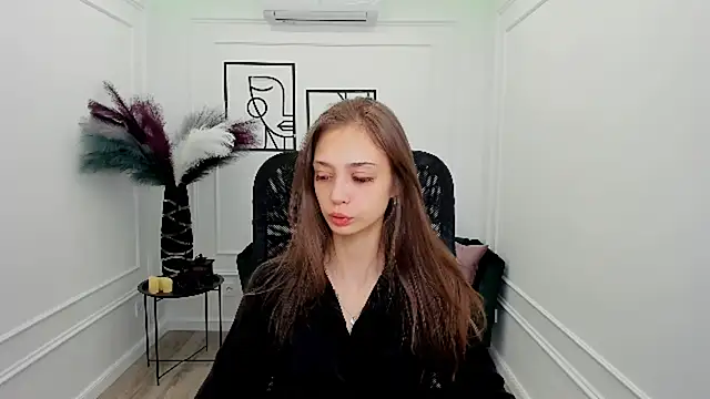 EmilyGraydis online show from 12-02-25, 04:14