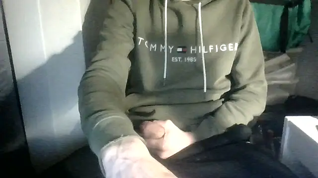 juju78jujuu online show from 10-18-25, 05:42