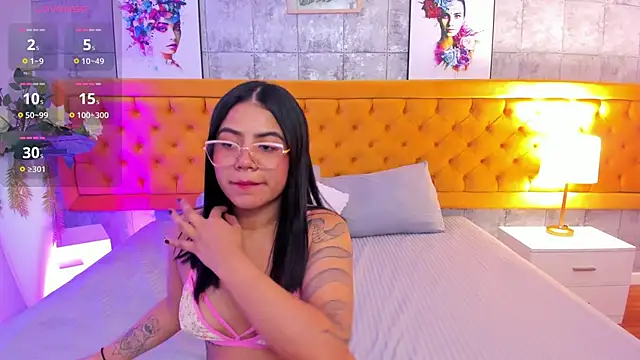 Snapshot of LiilithNova chatting on 02-11-26, 04:23 LiilithNova online show from 02-11-26, 04:23