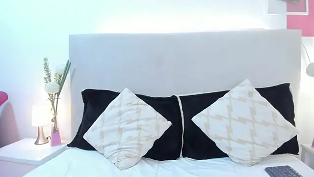 Angel Velvet online show from 03-25-26, 08:30