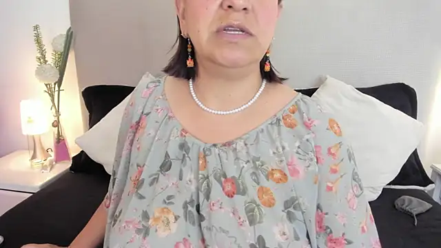 Angel Velvet online show from 03-31-26, 08:11