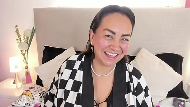 Angel Velvet online show from 03-12-26, 06:34