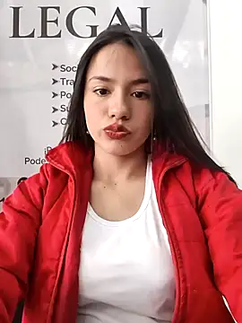 Snapshot of CHARLOTTE__05 chatting on 11-01-25, 02:22 CHARLOTTE 05 online show from 11-01-25, 02:22