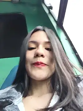 Snapshot of CHARLOTTE__05 chatting on 09-18-25, 11:57 CHARLOTTE 05 online show from 09-18-25, 11:57