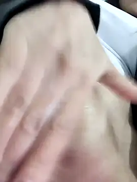 Snapshot of CHARLOTTE__05 chatting on 11-17-25, 12:09 CHARLOTTE 05 online show from 11-17-25, 12:09