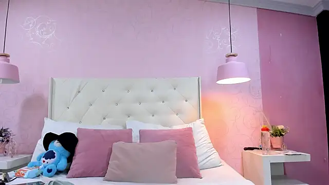 Boss Domiinator online show from 02-21-26, 12:18