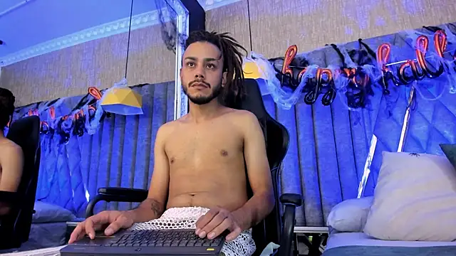 Boss Domiinator online show from 11-02-25, 04:06