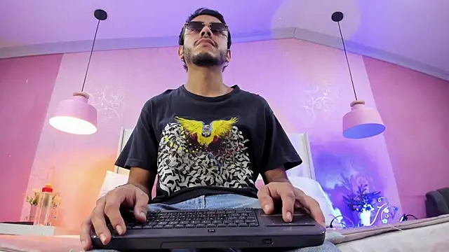 Boss Domiinator online show from 02-17-26, 12:24