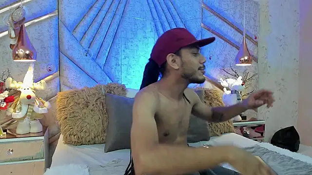 Boss Domiinator online show from 12-20-25, 02:09