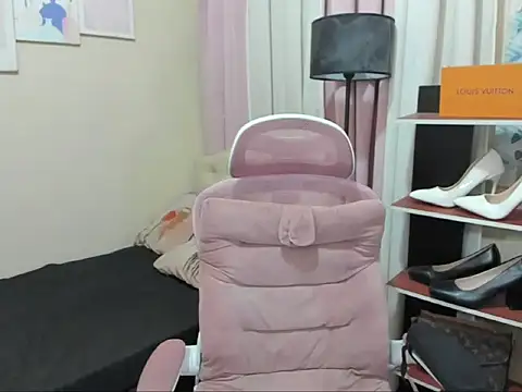 Seductive Margaux online show from 10-07-25, 07:31