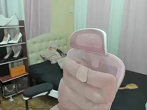 Seductive Margaux online show from 09-12-25, 07:30