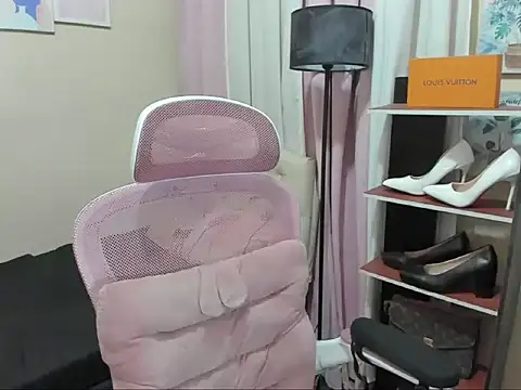 Seductive Margaux online show from 10-09-25, 06:14