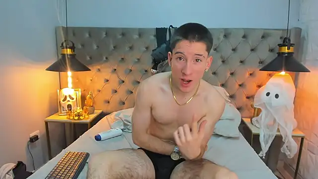 HunterHeat  online show from 10-04-25, 08:10