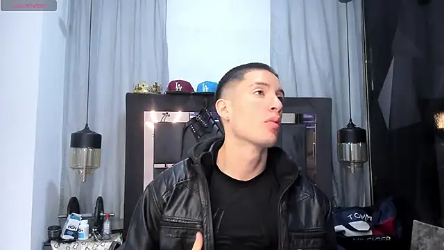 HunterHeat  online show from 04-24-26, 12:18