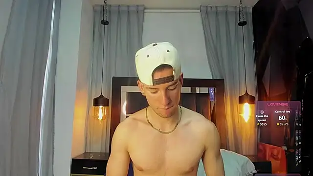 HunterHeat  online show from 12-20-25, 11:35