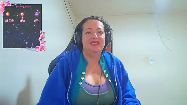 Miss Oriana online show from 11-21-25, 08:52