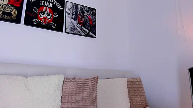 Snapshot of Ryan_cooper_1 chatting on 11-06-25, 05:22 Ryan cooper 1 online show from 11-06-25, 05:22