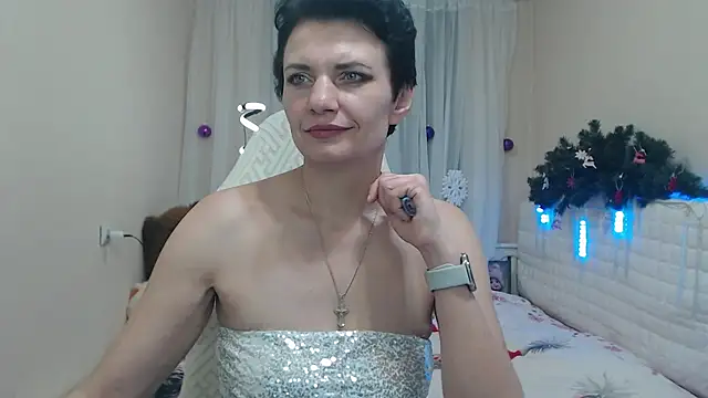 AvaSaturnian online show from 12-05-25, 01:32