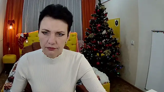 AvaSaturnian online show from 12-16-25, 08:07