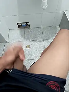 Morenohotcul online show from 10-21-25, 11:48