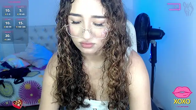 Snapshot of sasha_17_ chatting on 09-23-25, 04:36 sasha 17  online show from 09-23-25, 04:36