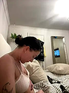 Remirosee online show from 12-13-25, 08:04