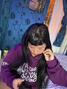 Michluxe 69 online show from 02-11-26, 01:27