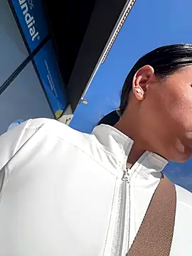 Michluxe 69 online show from 11-29-25, 01:44