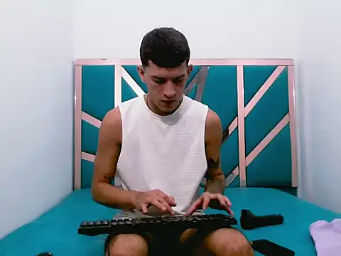 dilan abraham12 online show from 09-18-25, 07:28