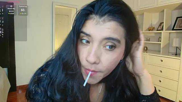 nina moen online show from 11-29-25, 03:39