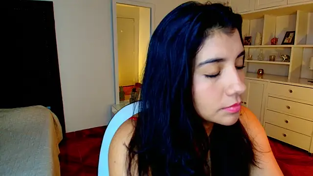 nina moen online show from 11-11-25, 02:50